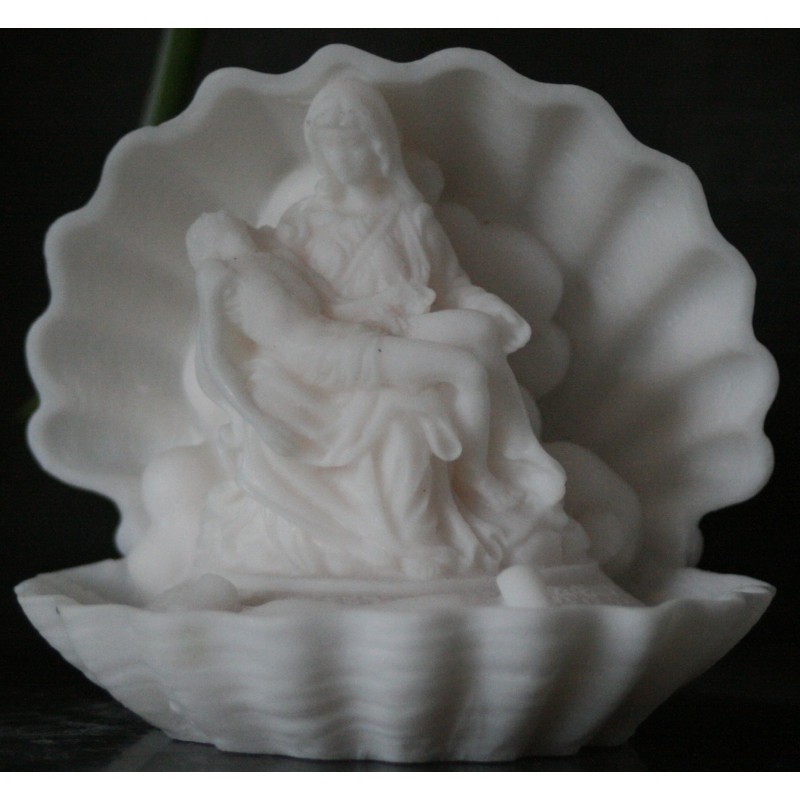 Statue Pieta décoration coquillage michel ange en albâtre